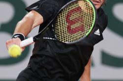 雷速体育电脑版官网下载-关于世界网球队绝杀法国网球队，西西帕斯完成帽子戏法的信息