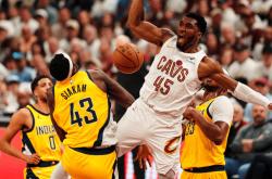 雷速体育官方-勇士险胜土耳其男篮，米切尔绝境逆转的简单介绍