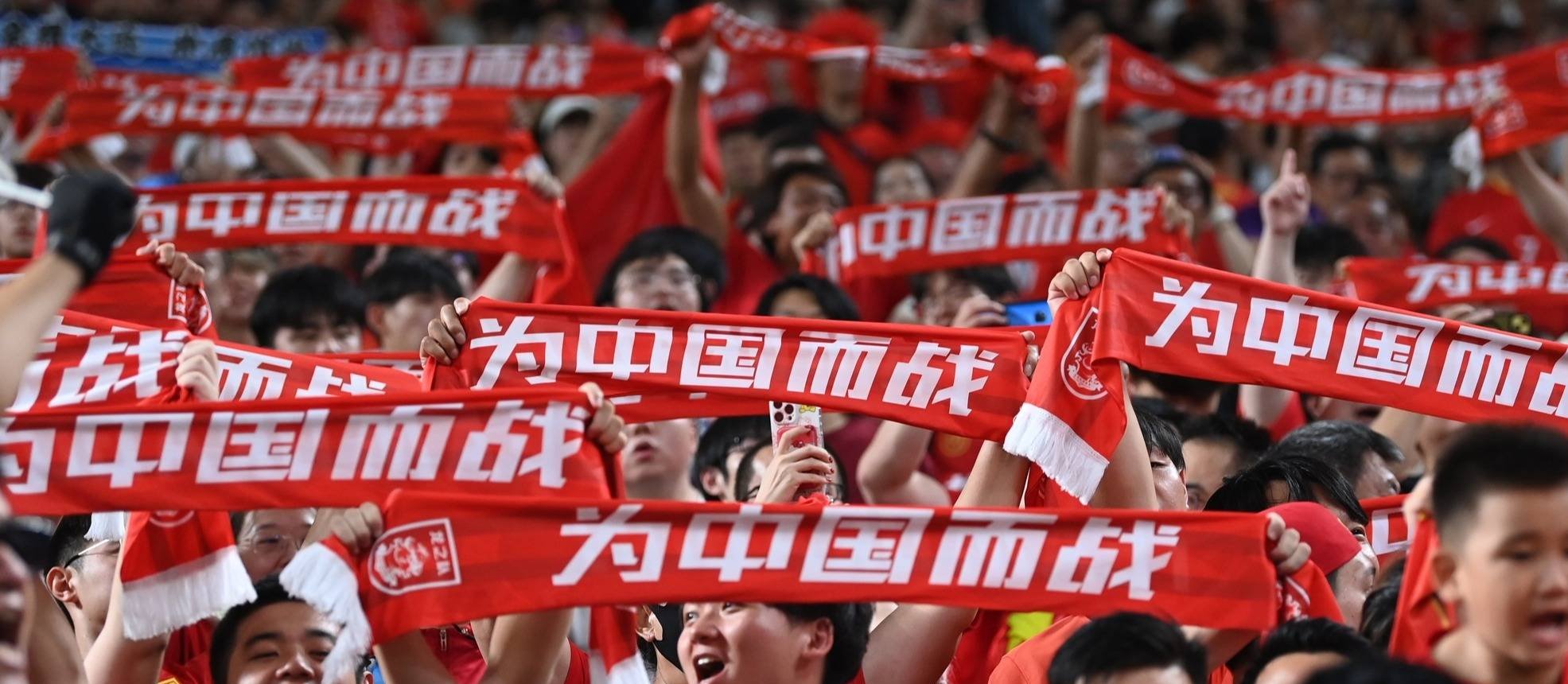 比赛厮杀激烈，胜负悬念不断，球迷热情高涨的简单介绍