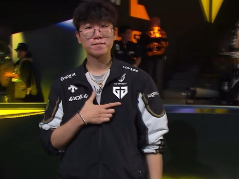 T1力克JDG，Ruler打出惊人五杀成都决赛之夜2:0（首尔）