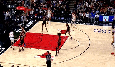 火箭擒公牛，哈登神奇绝杀狂砍42分