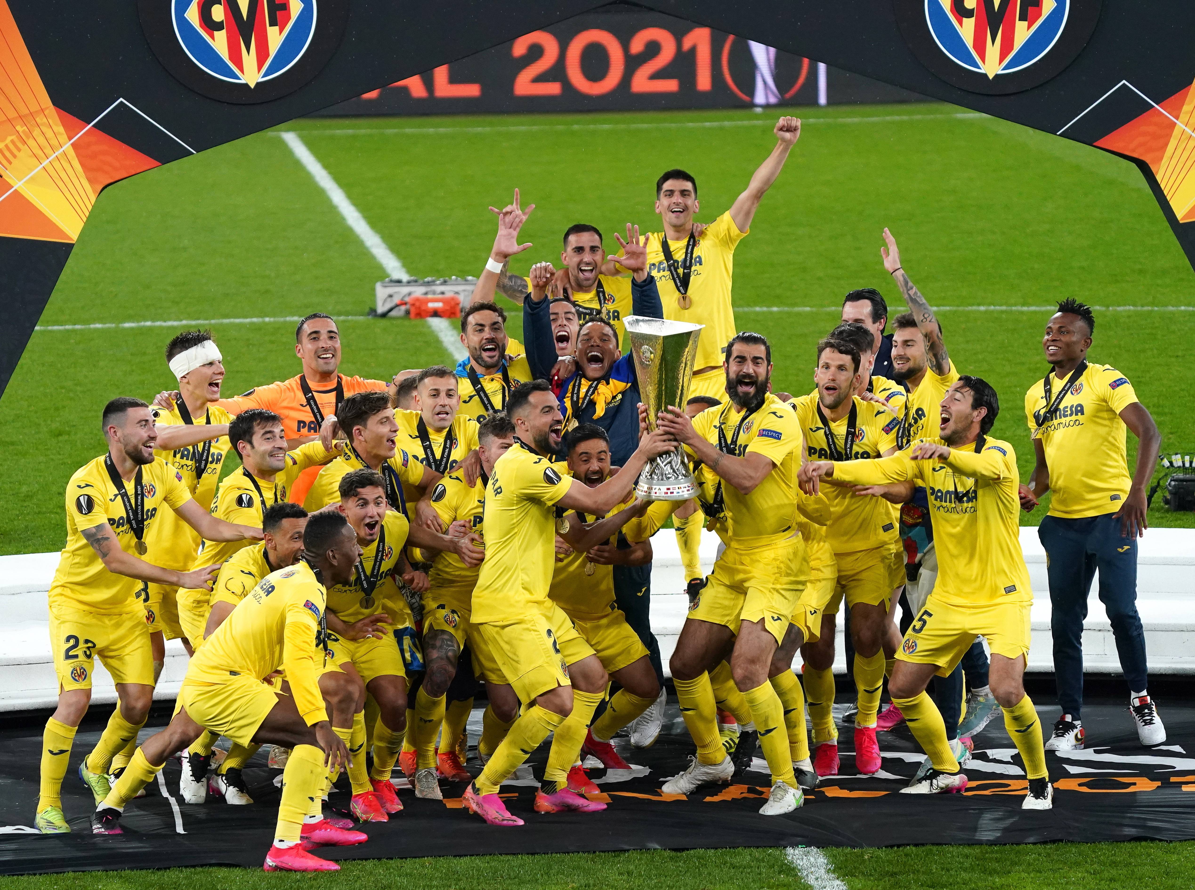 包含比利时胜冰岛：欧洲国际比赛的精彩对决的词条